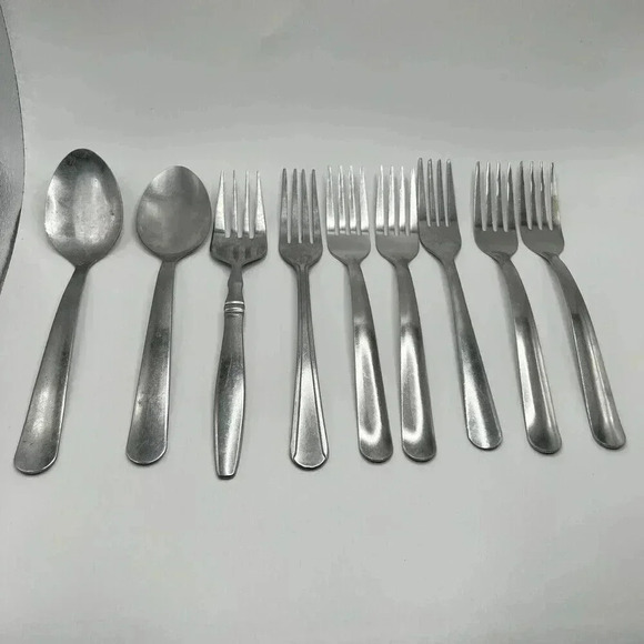 9 piece mixed set Sysco Members Mark Brandware Daily Chef Tramontina Reed - Picture 1 of 5